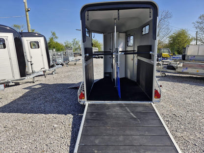 Cheval Liberté Touring Country Double Horse Trailer