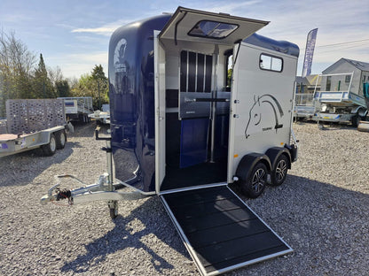 Cheval Liberté Touring Country Double Horse Trailer