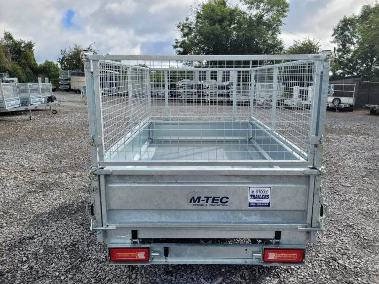 M-TEC 8FT x 5FT Tipping Trailer