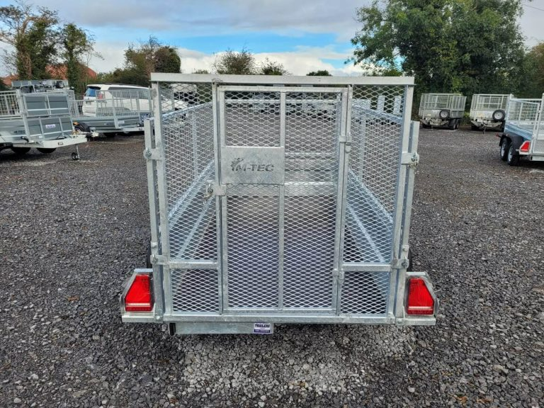 M-TEC 8.2FT X 4.2FT Twin Axle Trailer