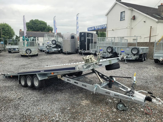 Indespension 16' x 6'8" TILT BED TRANSPORTERS